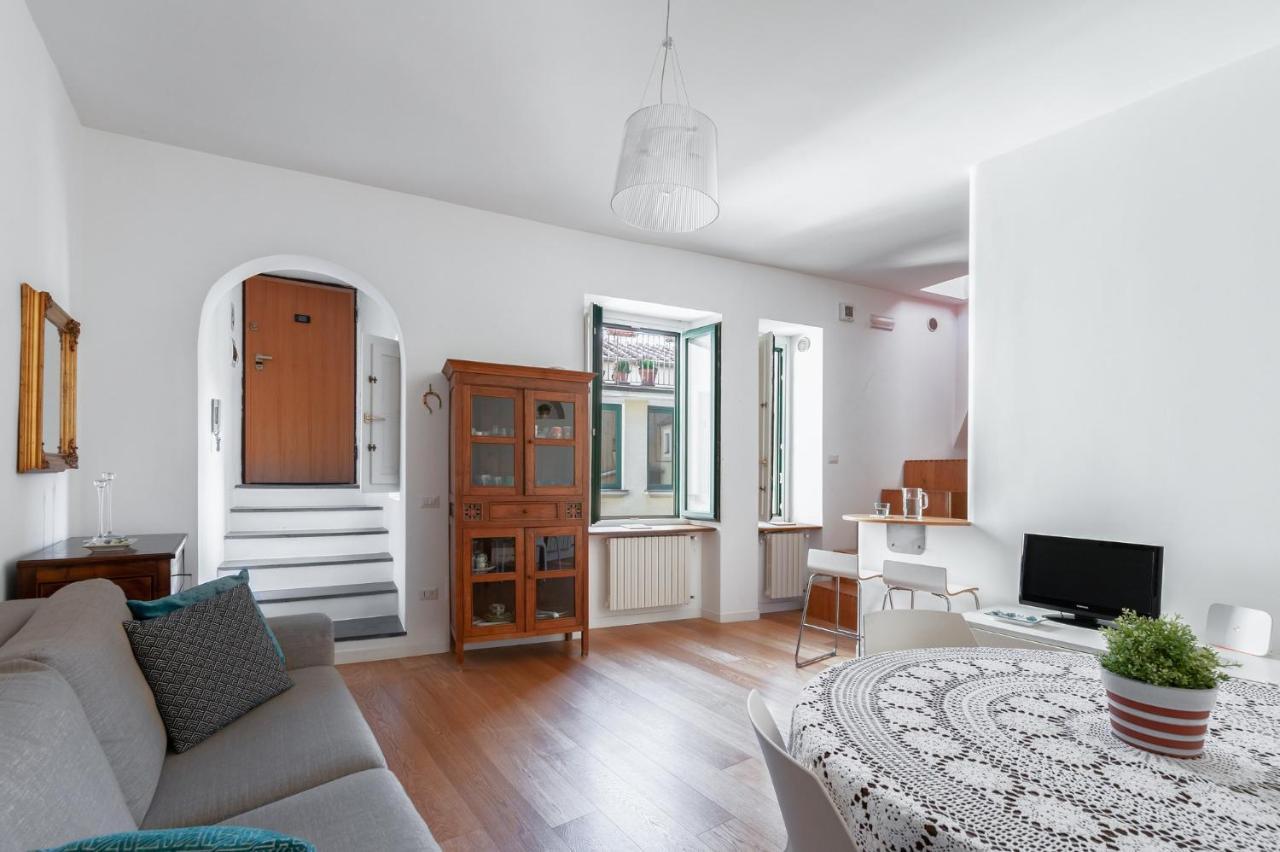 Casa Flo Con Terrazza E Ascensore Salerno